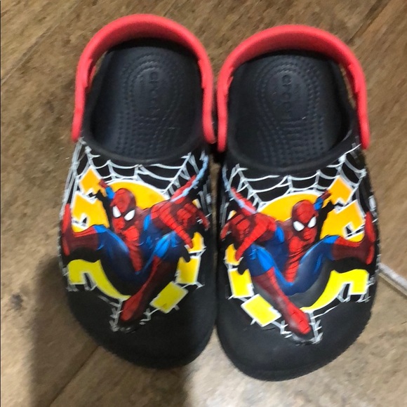spiderman crocs light up